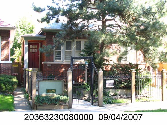 Property Image of 8525 South Euclid Avenue