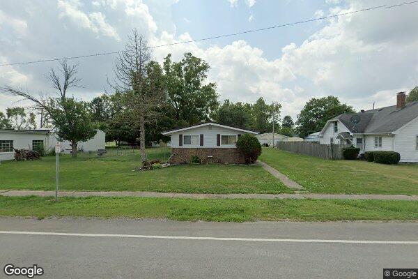 Property Image of 106 W. Lincoln Ave.