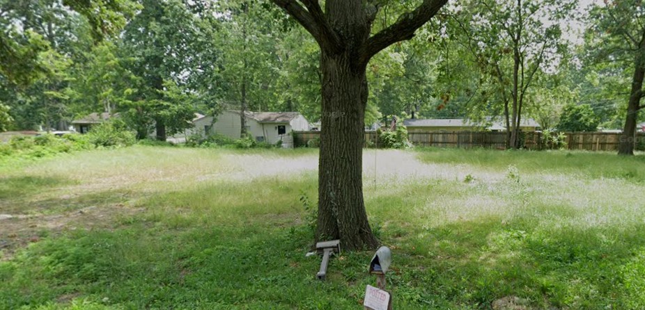 Property Image of 12098 Third Avenue