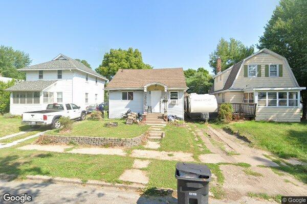 Property Image of 3229 17th Ave
