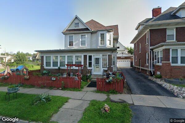 Property Image of 1603 12TH AVENUE