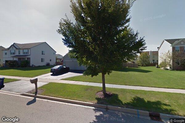 Property Image of 822 Hampton Lane