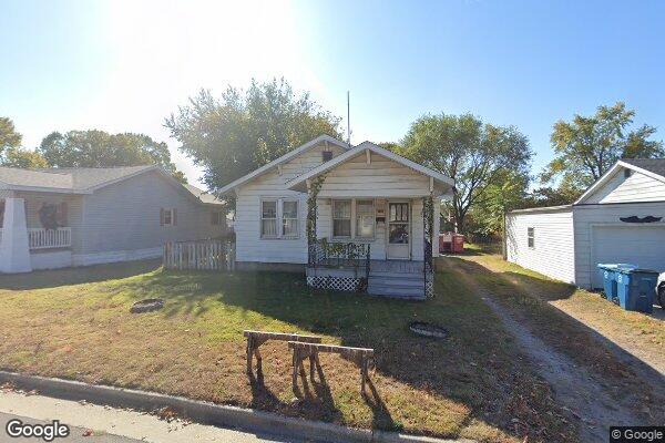 Property Image of 122 Park Ave