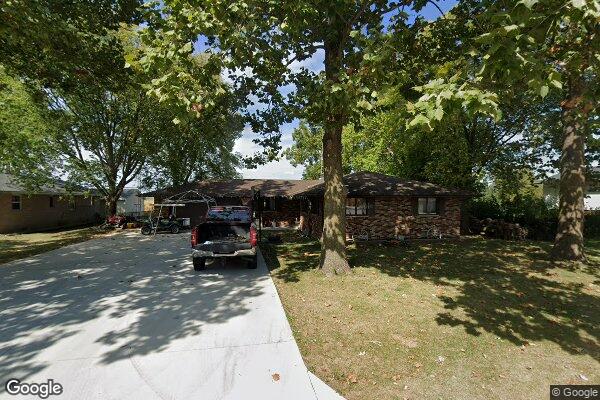 Property Image of 60 Oak Rd