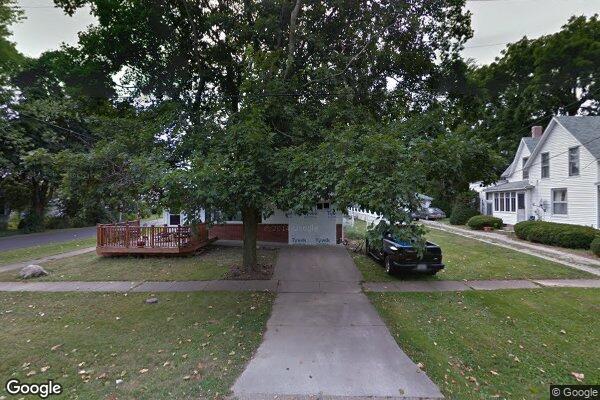 Property Image of 407 South Isham Street