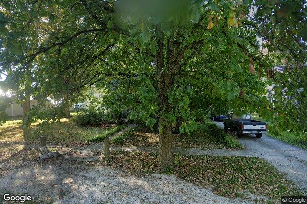 Property Image of 325 NE Third Street