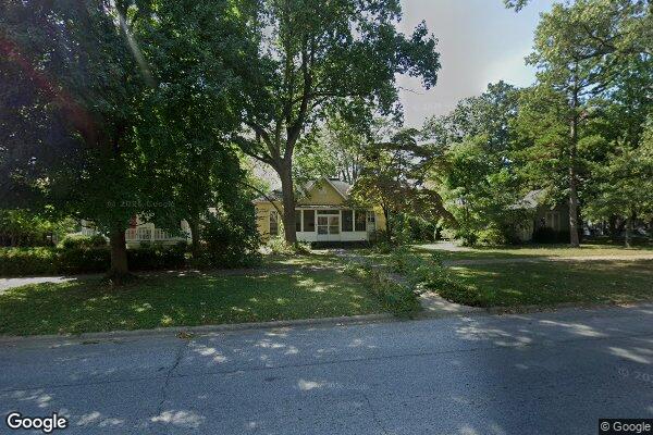 Property Image of 914 North Cherry Street