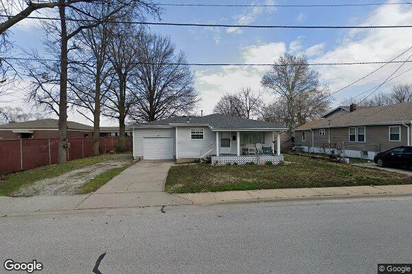 Property Image of 121 West 1st Street