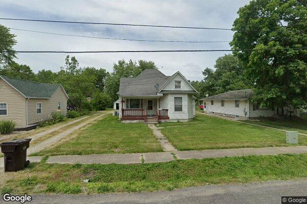 Property Image of 319 E LEONARD ST