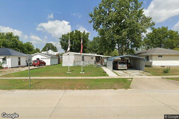 Property Image of 304 E Monroe