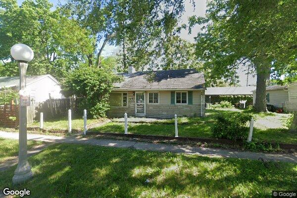 Property Image of 305 E. Illinois Street