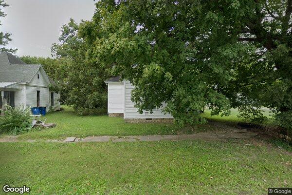 Property Image of 902 West 4th Street