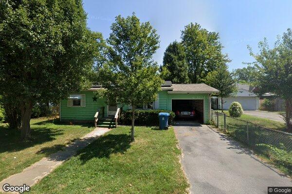 Property Image of 206 GORE PL