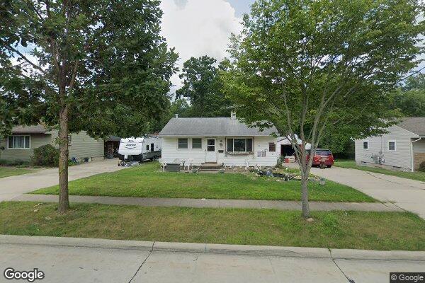 Property Image of 1041 Oak Street