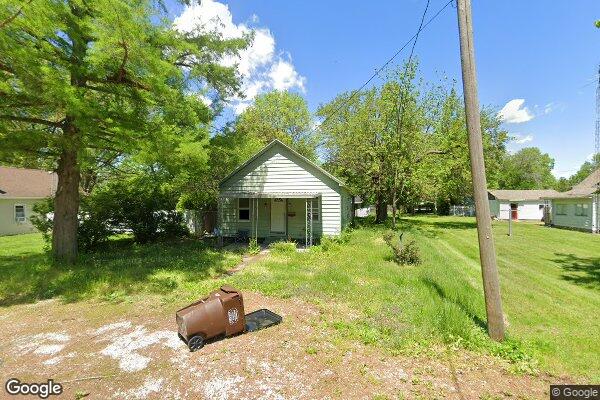 Property Image of 812 WEST MADISON
