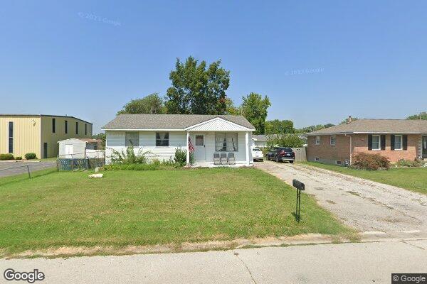 Property Image of 12 LILY AVENUE